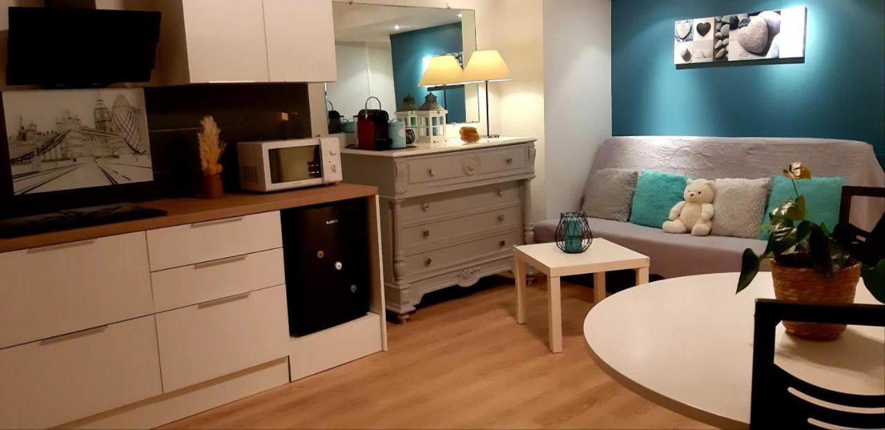 Ma Maison Fleurie Proche Aeroport Lyon St Exupery, Ldlc Arena, Groupama Stadium,Eurexpo Janneyrias Exterior foto